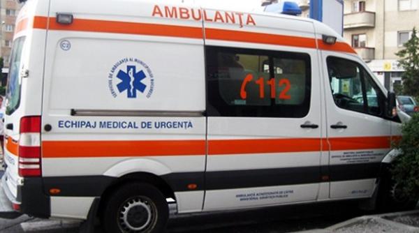 accident grav intre o ambulan a i un autoturism cu mor i i rani i grav