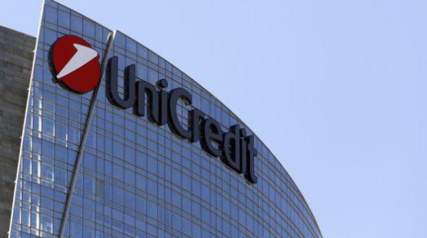 baza de date unicredit hack uita sute de mii de clien i afecta i