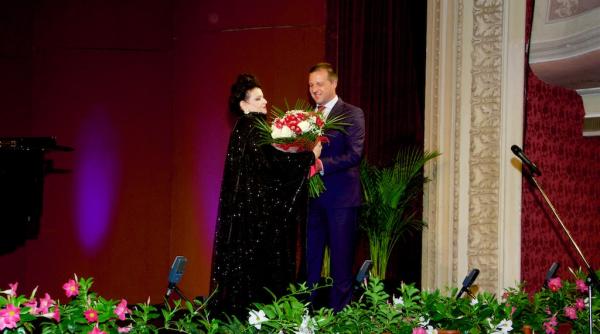 concertul inaugural al manifestarilor darcl e cantul invinge furia naturii