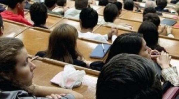 reclasificarea universita ilor studen ii solicitare