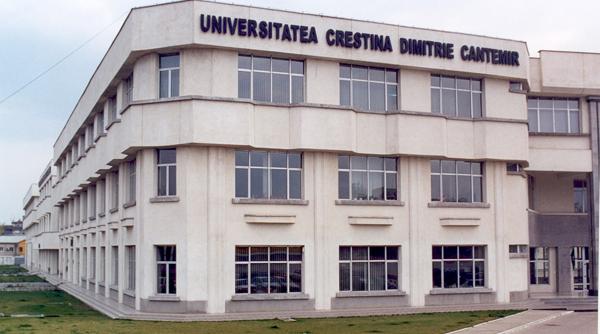 incendiu la universitatea dimitrie cantemir