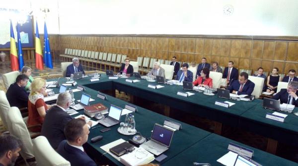 pensii speciale poli i ti militari indemniza ii de cre tere a copilui gre eli uria e in legisla ie