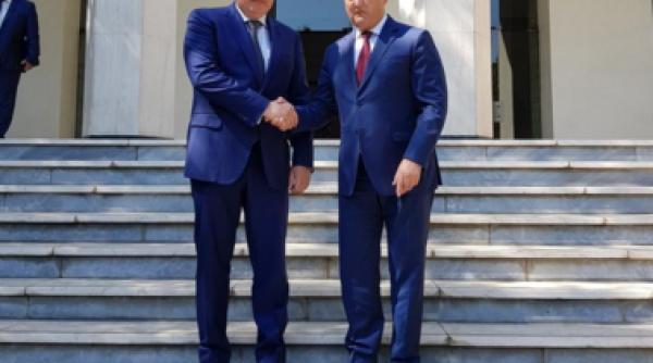 igor dodon intalnire cu dmitri rogozin la teheran dupa ce acesta a fost declarat persona non grata in moldova