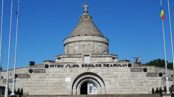 klaus iohannis i mihai tudose la mara e ti ceremonie comemorativa a centenarului bataliei
