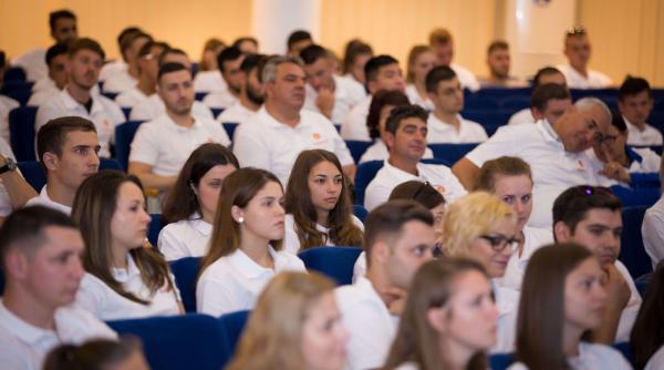 kmg international incepe programul de internship in rafinariile sale