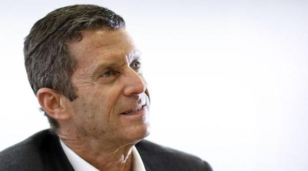 cine e tal silberstein considerat strategul lui traian basescu