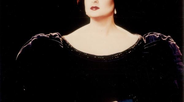 magdalena popa buluc in dialog cu mariana nicolesco vocea si cantul sunt o flacara sacra