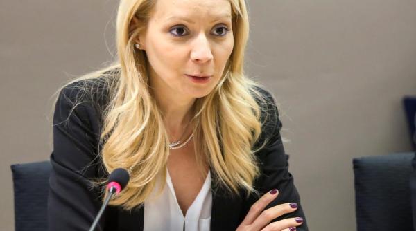 daciana sarbu vrea o strategie pentru combaterea hiv a tuberculozei si a hepatitei virale in ue