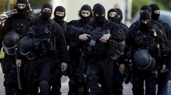 luare de ostatici la un post de radio poli ia intervine