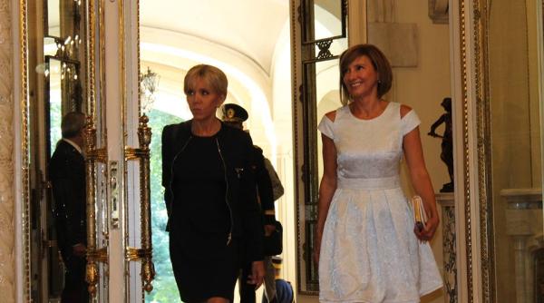 cum se men ine in forma brigitte macron
