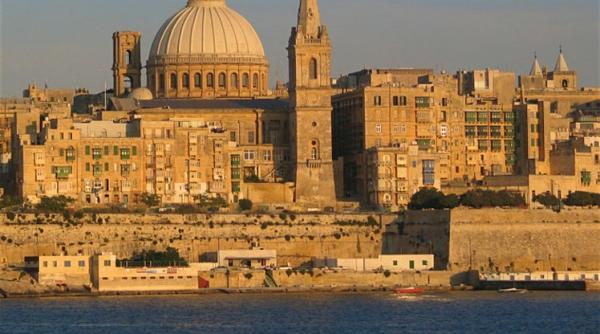 malta are nevoie de mii de muncitori din alte tari europene