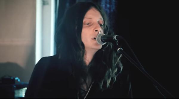 fiul lui mircea dinescu salam discriminat au boala pe igani