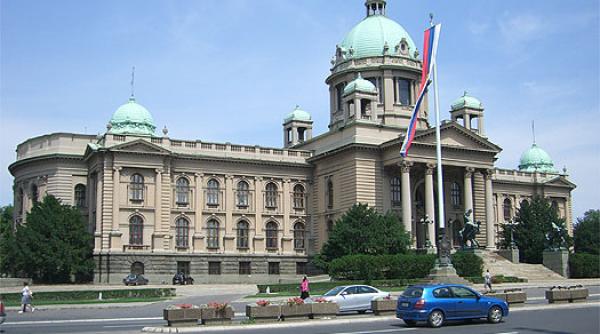 serbia restrictioneaza vanzarea trenurilor agricole catre cetatenii din ue