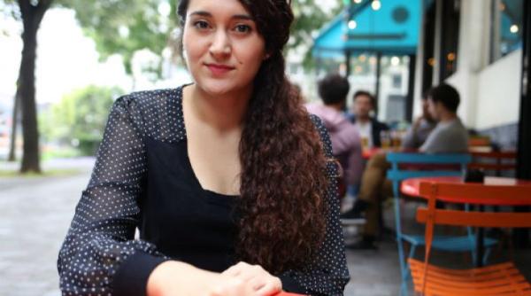 anina ciuciu romanca de etnie roma absolventa de sorbona candidata pentru senatul fran ei