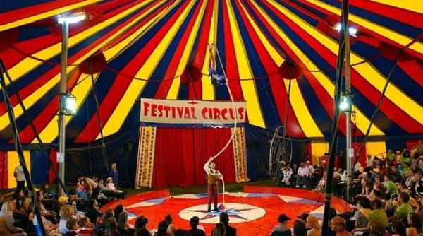 circus is coming