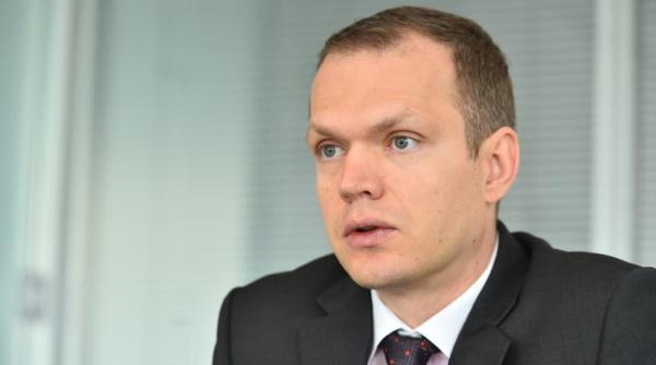 kmg i cefc tranzac ia s ar putea incheia in cateva saptamani