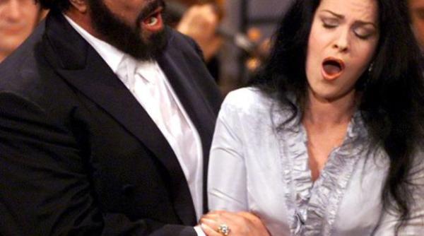 o zi in templul muzicii de la arena din verona dedicata marelui luciano pavarotti