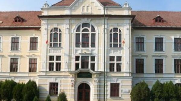 scandalul de la liceul teologic romano catolic din tg mure dezamorsat