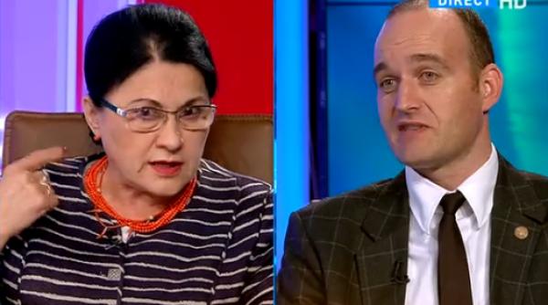 andronescu vilceanu scandal pe toaletele din coli daca facea i mai pu ine afaceri