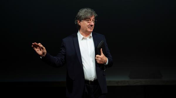 deschiderea stagiunii la teatrul national i l caragiale din bucuresti debut in forta la sediu si in turneu