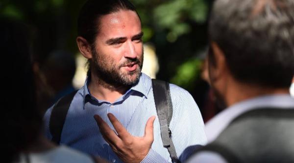 ple oianu atac la go iu ipocri i agresivi dovada unui comportament agresiv