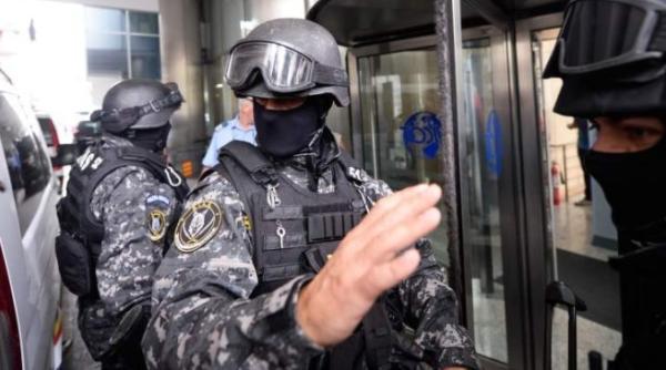 perchezi ii spitalul jude ean pite ti prejudiciu de patru milioane de lei trei persoane re inute