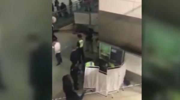 londra atac in apropierea unui centru comercial