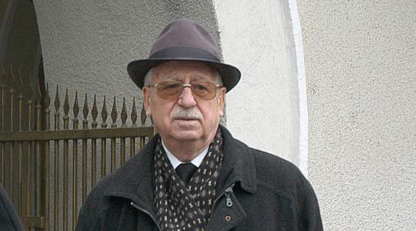 generalul iulian vlad a murit marius marinescu avea cancer accelerat se considera un erou