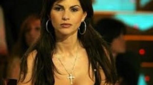 te cunosc de undeva ramona badescu ipostaze provocatoare foto