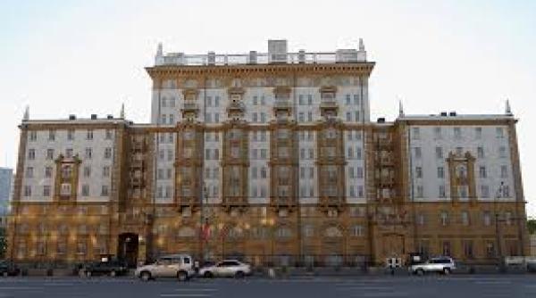 rusia amenin a presa americana