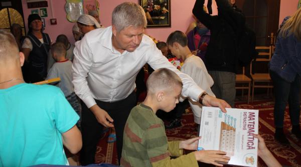 tudorache in lacrimi la manastirea banceni minunea ne tiuta de langa romania foto