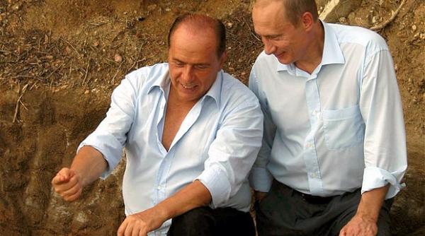 vladimir putin silvio berlusconi cadou traznit pentru liderul rus foto
