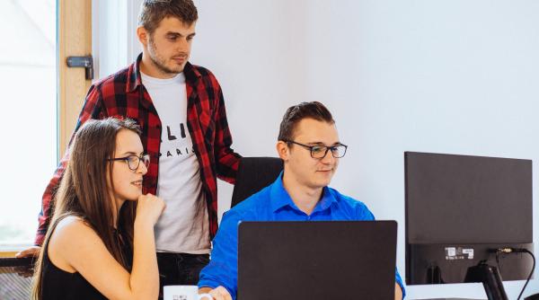 smartdreamers platforma pentru studen i joburi