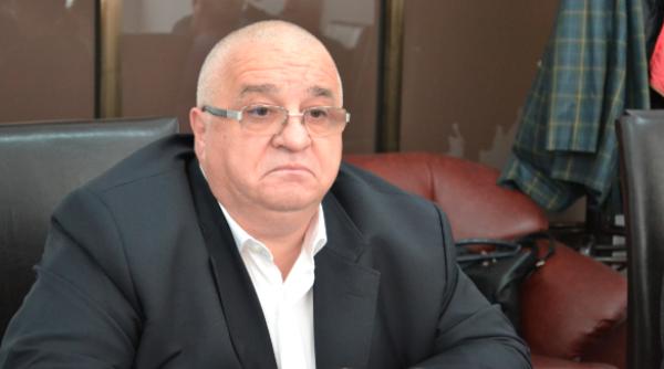 felix stroe la transporturi laude pentru dna rol extraordinar sa ne bata dumnezeu