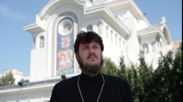 metoo preot nu cumva s au complacut pentru ni te avantaje