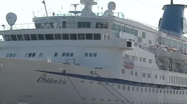 vaporul lui hugh hefner la constan a