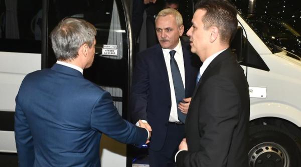 ciolo se ia de dragnea i daea dezgustator i lipsit de respect