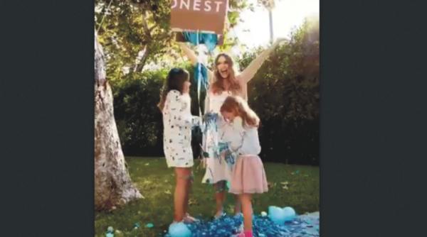 jessica alba a dezvaluit sexul celui de al treilea copil