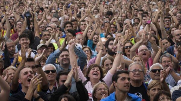 criza in catalonia romanii din diaspora chema i in ara salarii ca in strainatate