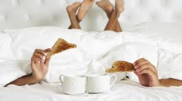 bancul zilei gand la gand cu bucurie