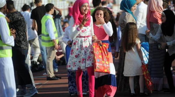 florin diaconu musulmana hijab studenta solutie universitate