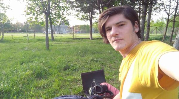 protest florin badi a luat la intrebari de un varstnic video