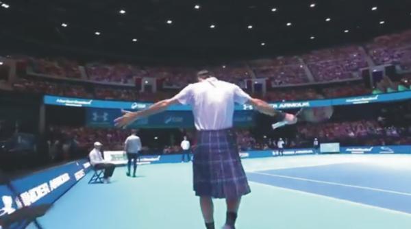 federer imbracat in kilt l a batut pe murray