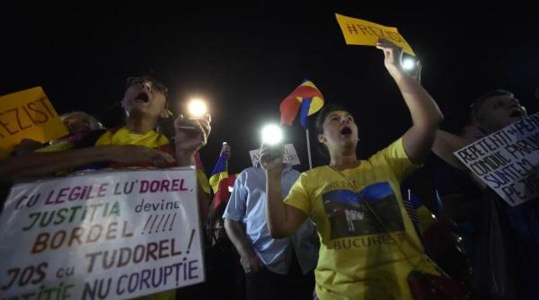 protestatar amendat in pia a victoriei