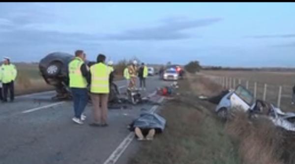 doi oferi au murit pe drumul na ional harghita