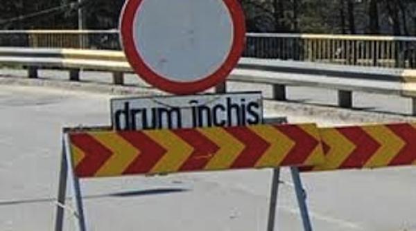 drumul dintre botiza si grosii tiblesului inchis