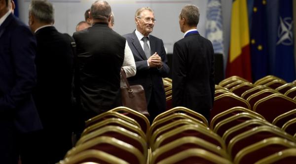 constantinescu securi tii devin anticomuni ti societatea civila s a sfaramat