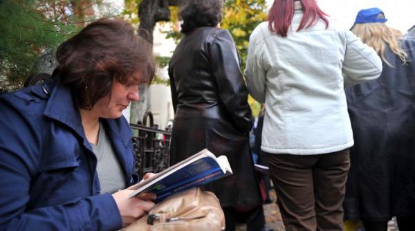 exod al profesorilor romani bonus salarial dat in fran a va fi o noua lovitura