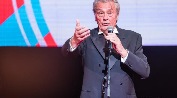 o noua rela ie in showbiz