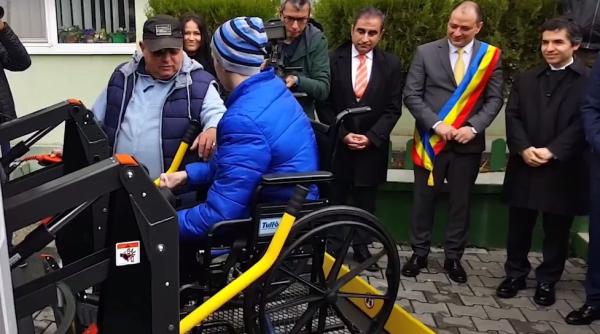 primaria sectorului 4 are cele mai moderne microbuze din ara pentru transportul copiilor cu dizabilita i